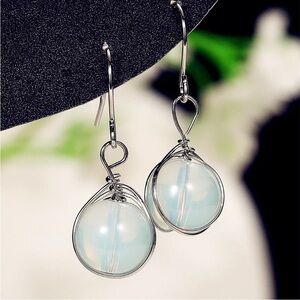 New 925 Sterling Silver Moonstone Drop Earrings